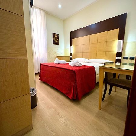Hotel Fiorella Milano Extérieur photo
