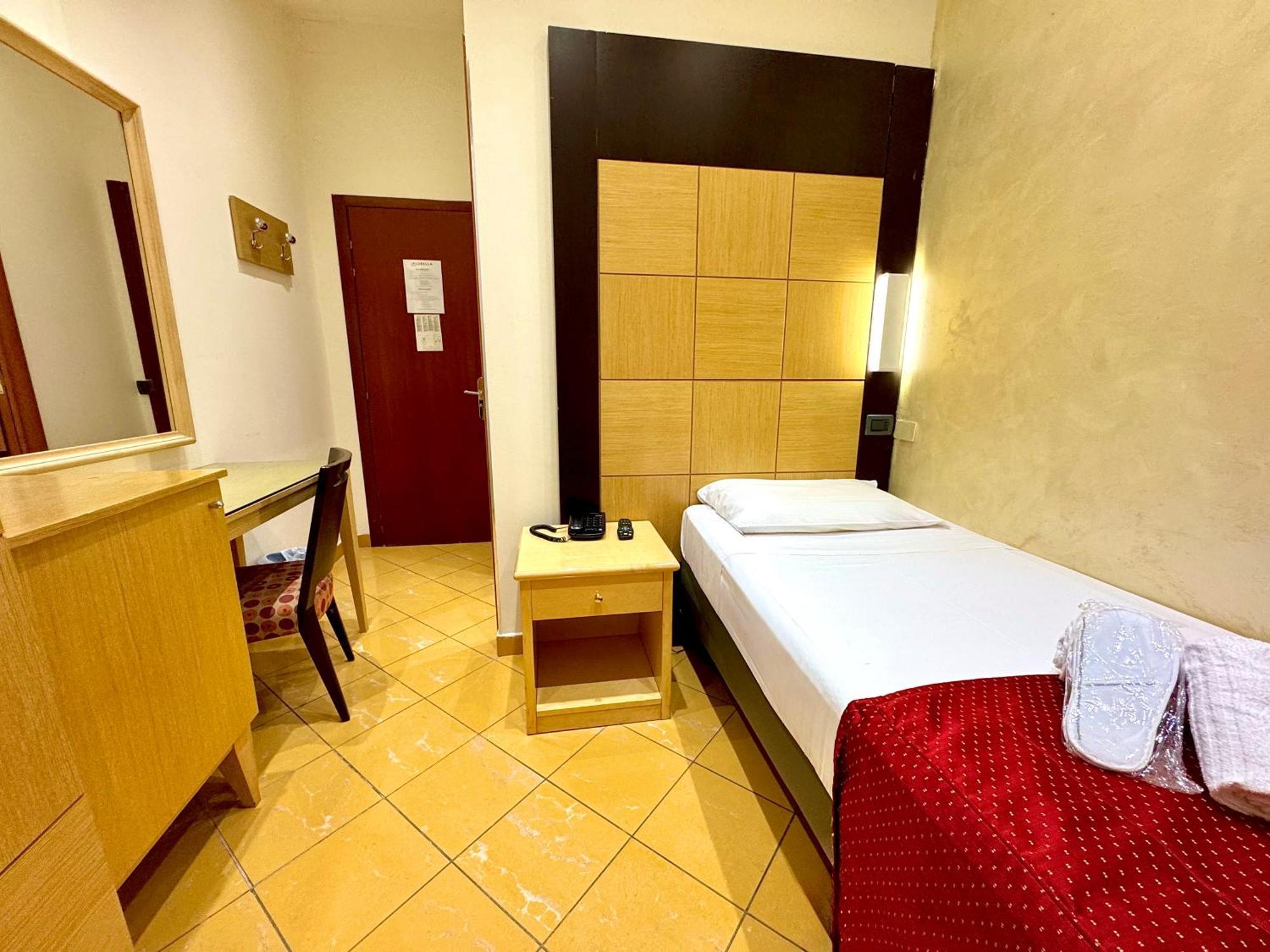 Hotel Fiorella Milano Extérieur photo